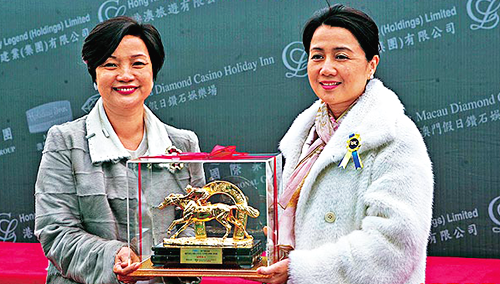 “街市伟”的红颜知己 澳门赌坛大家姐司徒玉莲状告儿女吞家产