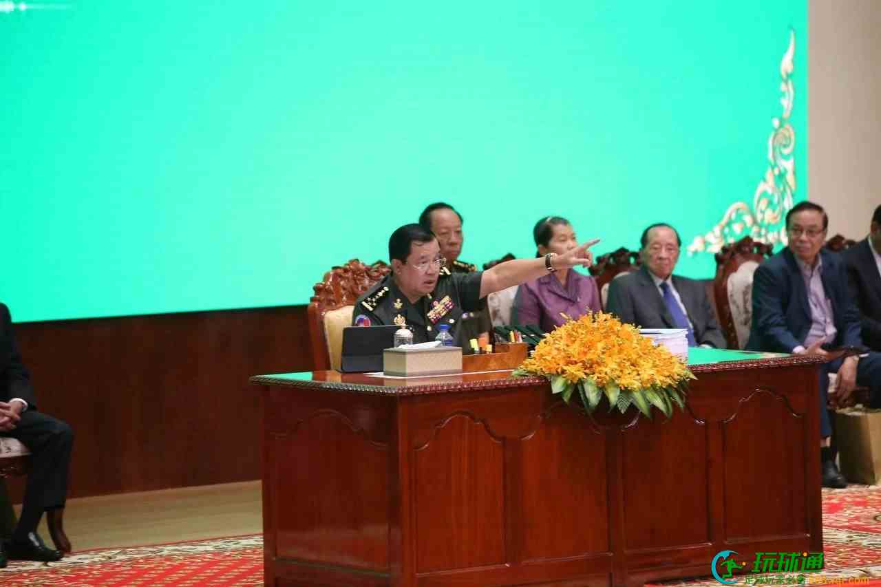 洪森：因一句话，我妻子被迫干苦工