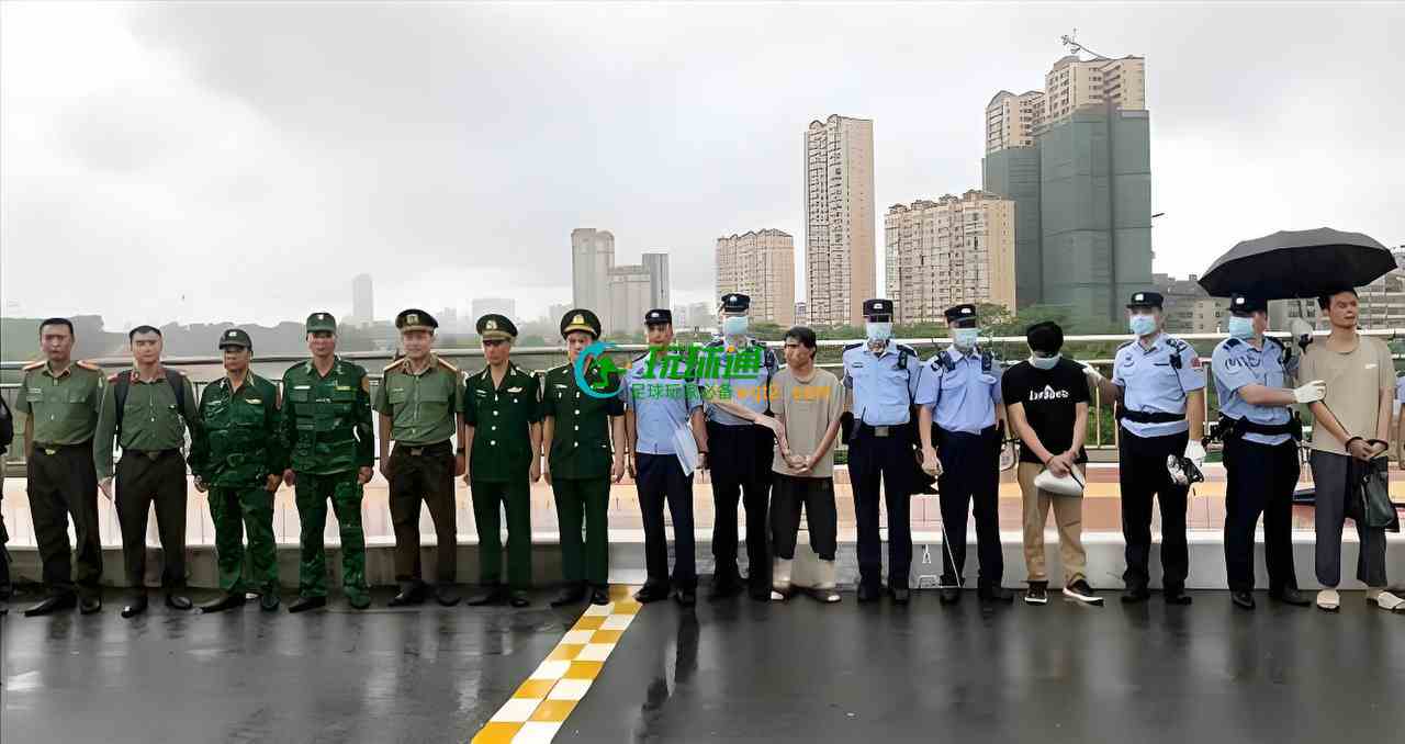 广宁省向中方移交7名非法入境中国公民